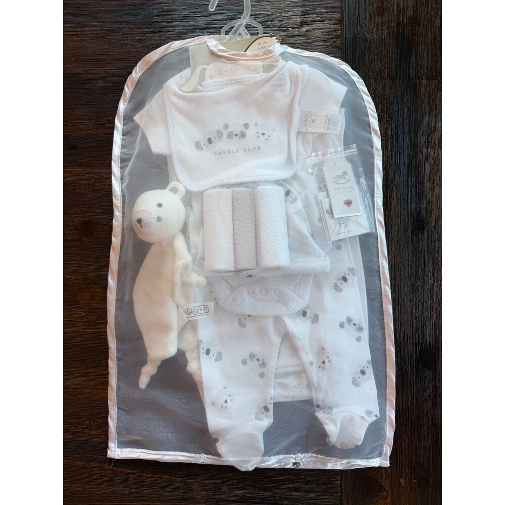 Rock a Bye Baby Boutique 10 Piece Hanging Layette Gift Set White & Grey 0-3 Mths
